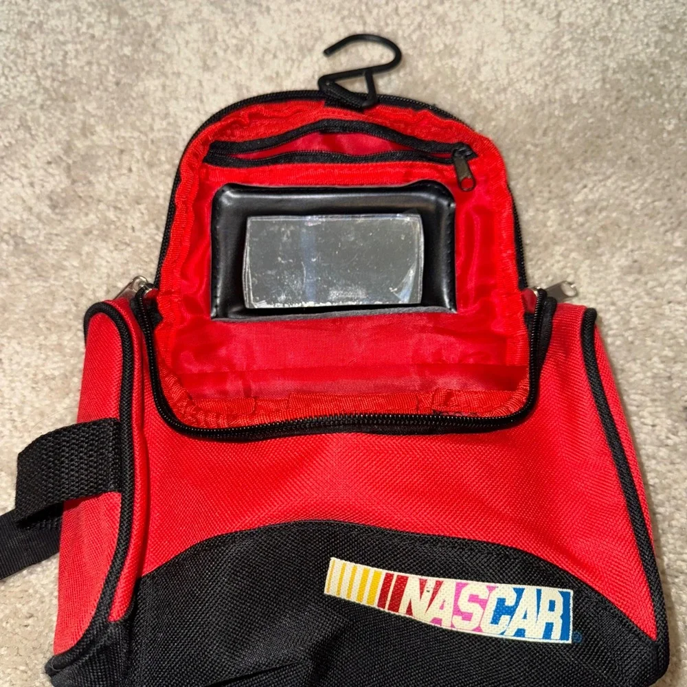 Nascar vintage travel